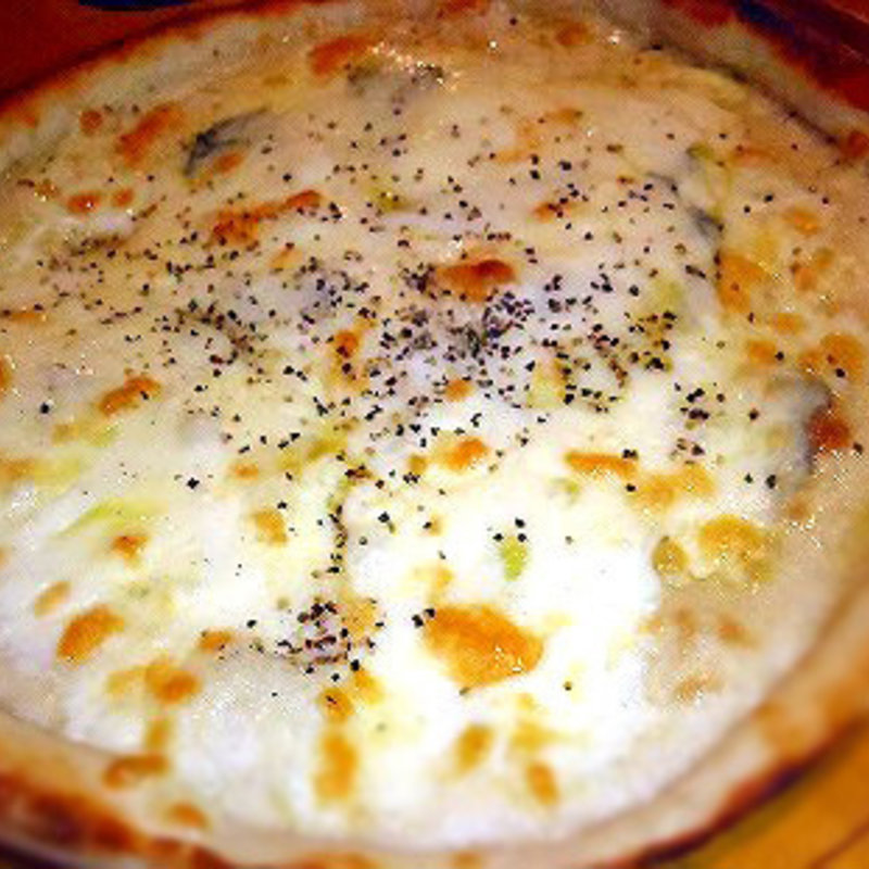 4種のチーズの欲張りピッツア(ヴェニスの蔵人 新横浜店)