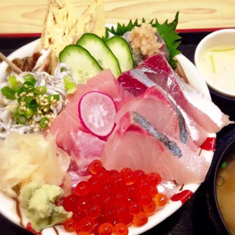 磯人丼(磯人 （イソジン）)