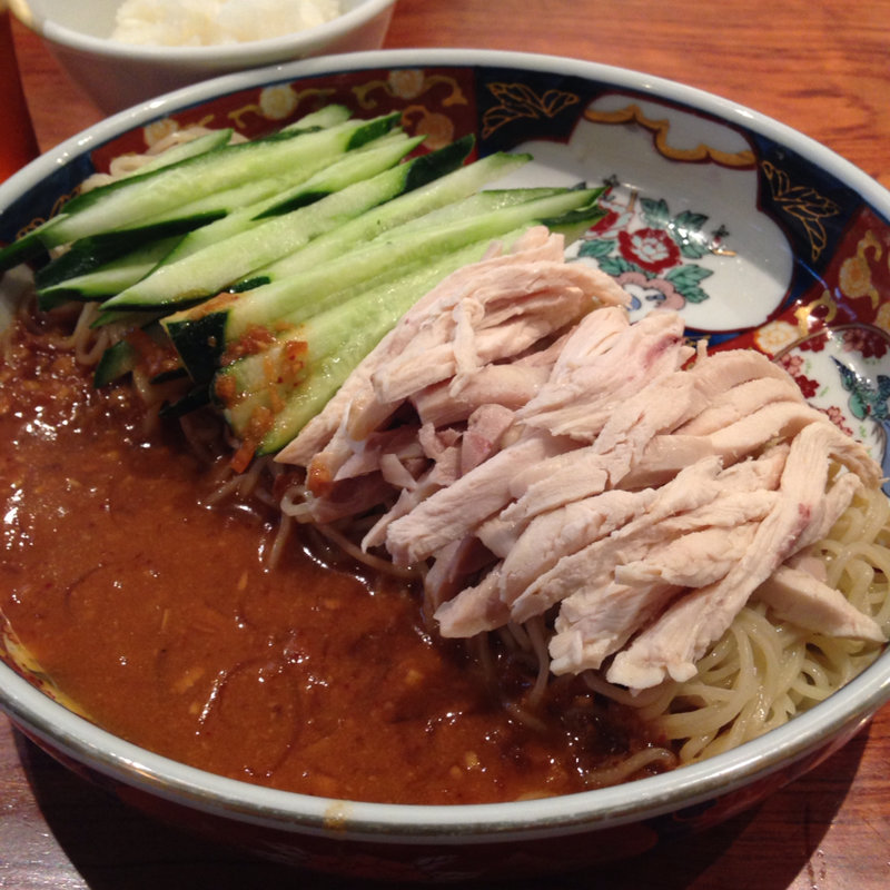 鶏絲涼麺(はしご 本店)
