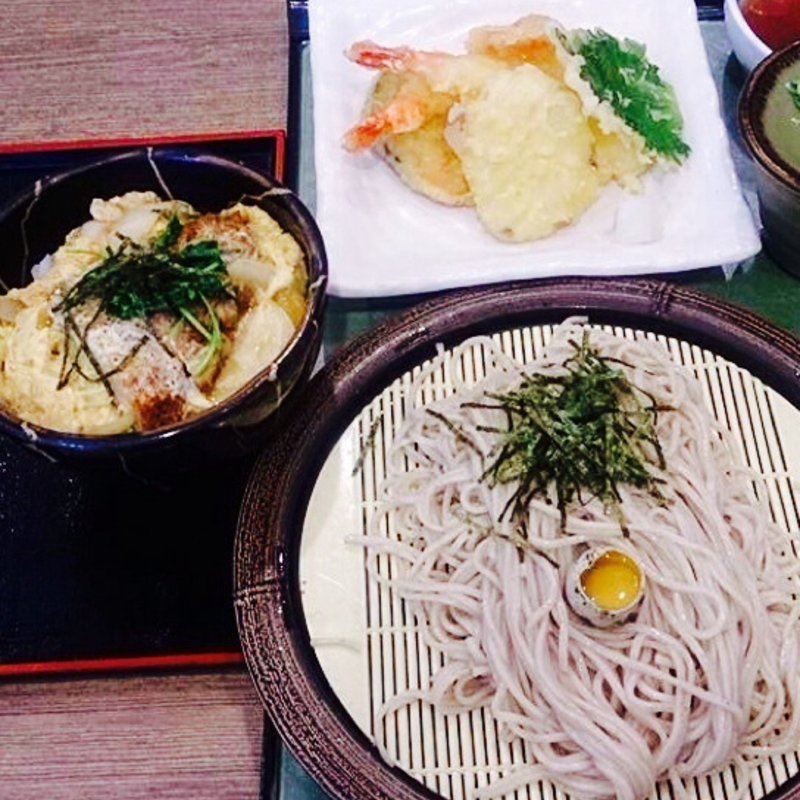 ざるそば ミニカツ丼セット(和食めん処　彦兵衛 津城山店 )