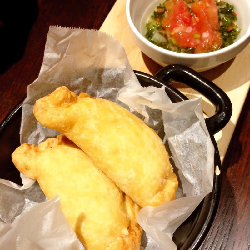 とうもろこしのエンパナーダ(TORO （トロ）)