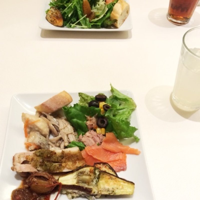 平日限定 コロニラ フランス風ブッフェランチ (tetote)