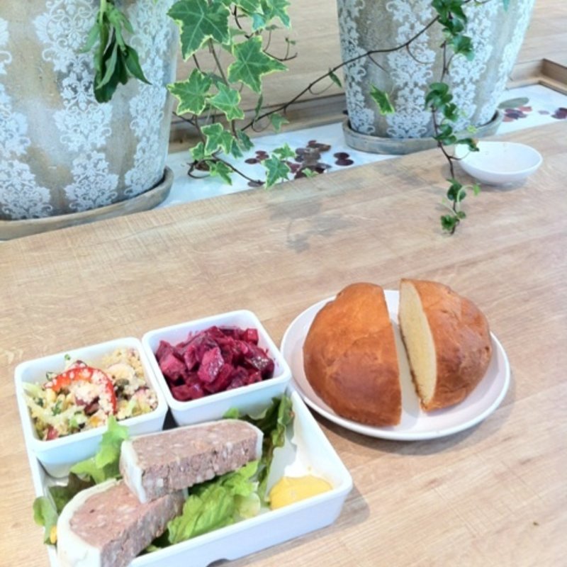 パテプレート(ターブル・オギノ)