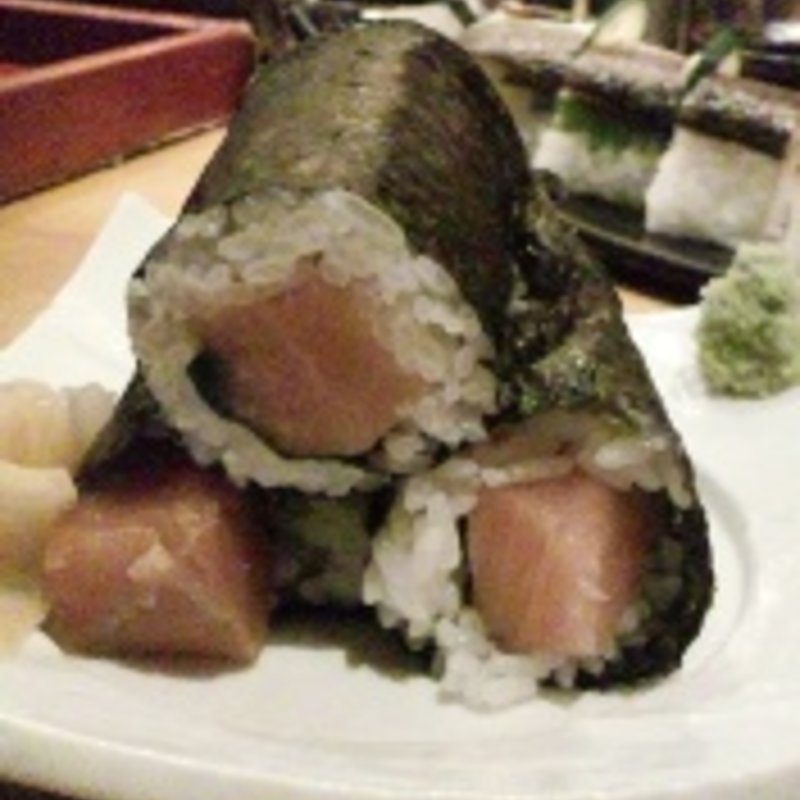 鉄火巻(おいしいおうどん つるとんたん BIS TOKYO)