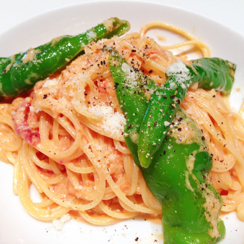 パンチェッタと万願寺唐辛子の辛口とマトクリームスパゲッティのパスタセット(カンパーニュ　エ　フェルム （Campagne et ferme ）)