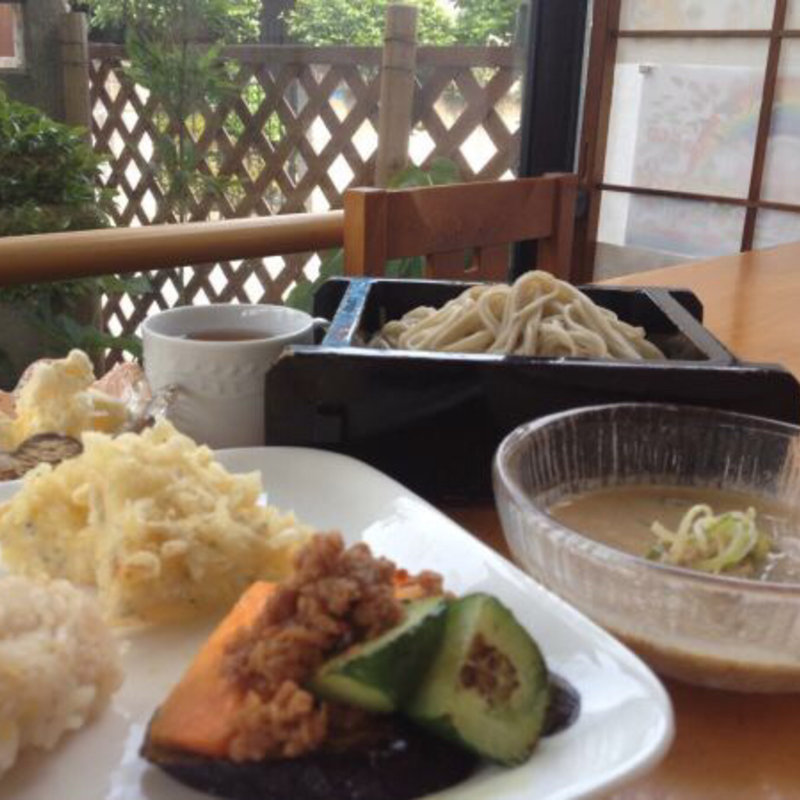 しらゴマさん(手打ちそば ふじや)