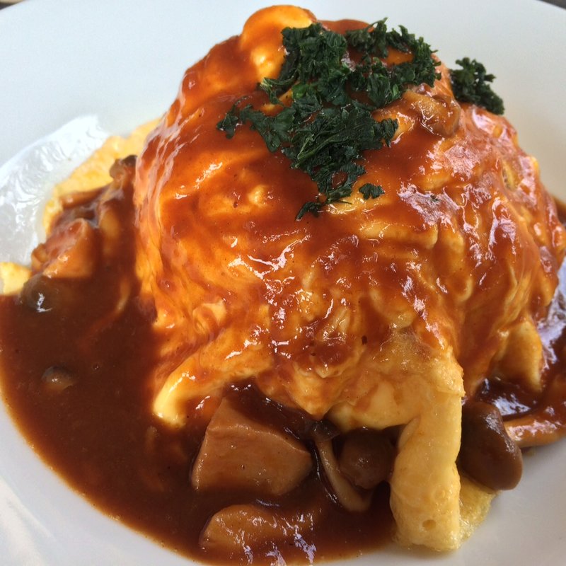 キノコとデミグラスソースのオムライス(prime （プライム）)