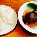プチアップルランチ(路地裏の隠れ家カフェ プチアップル)
