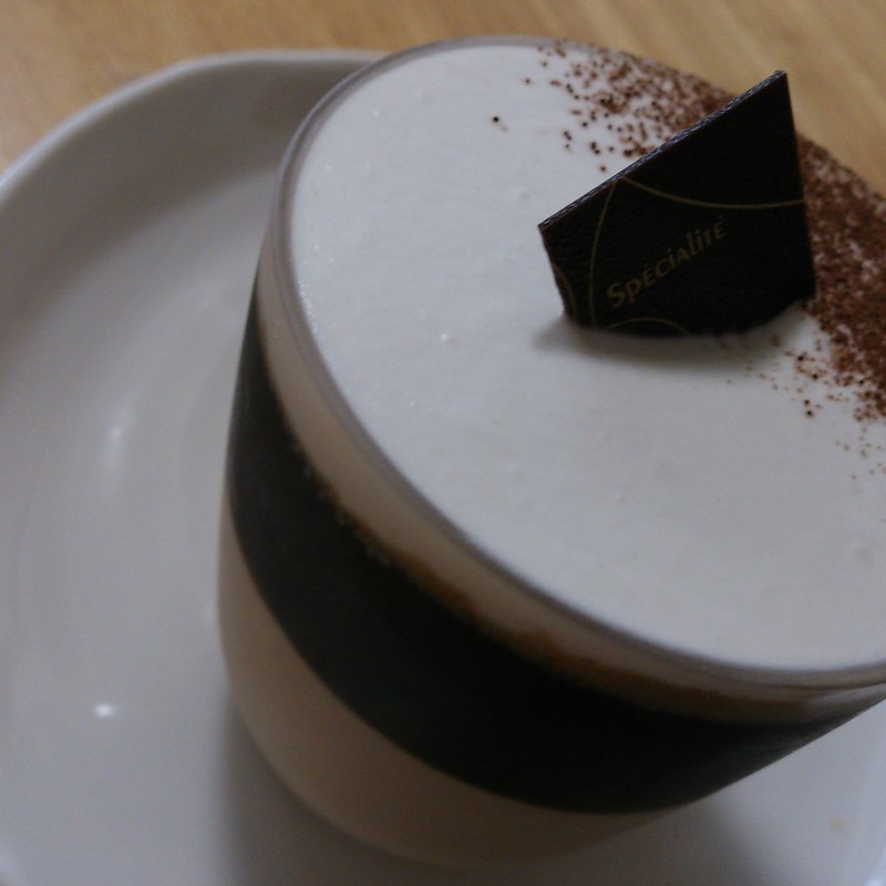 カフェリーヌ(pâtisserie belleéquipe パティスリーベルエキップ)