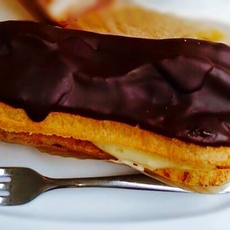 エクレア(元町ケーキ)