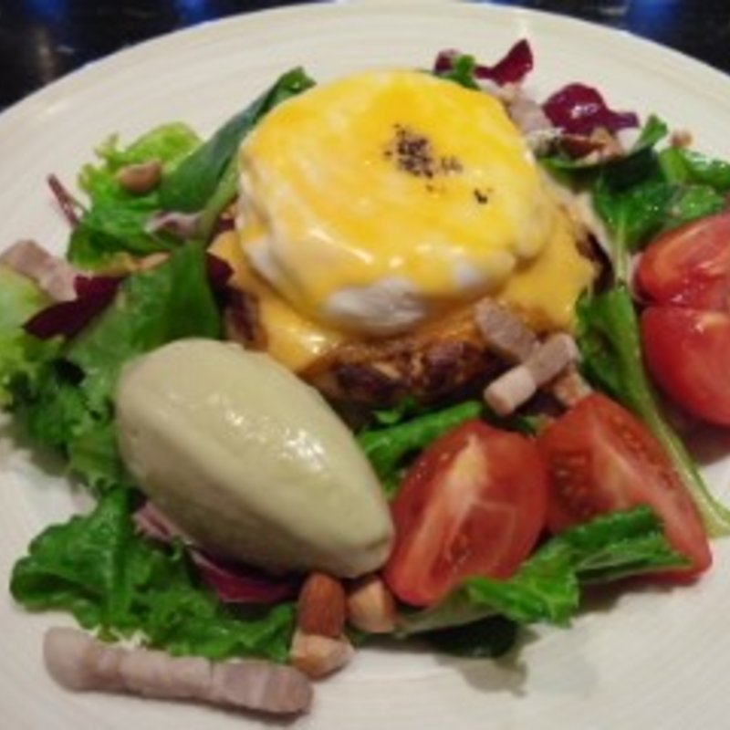 エッグベネデクト(Toshi Yoroizuka Mid Town (トシ ヨロイヅカ ミッドタウン))