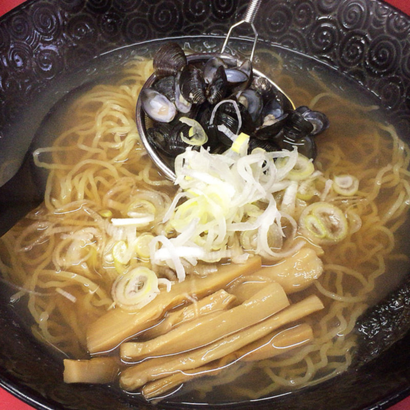 しじみラーメン白(しじみ食堂)