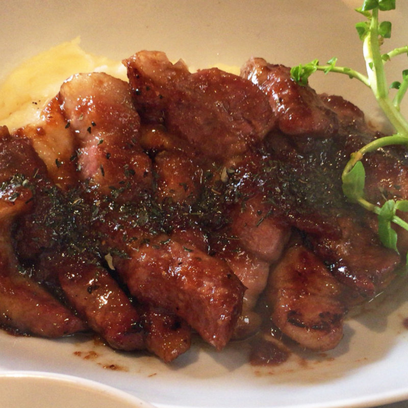 肉厚 岩中豚のポークジンジャーセット(ヌリカベ （nurikabe）)