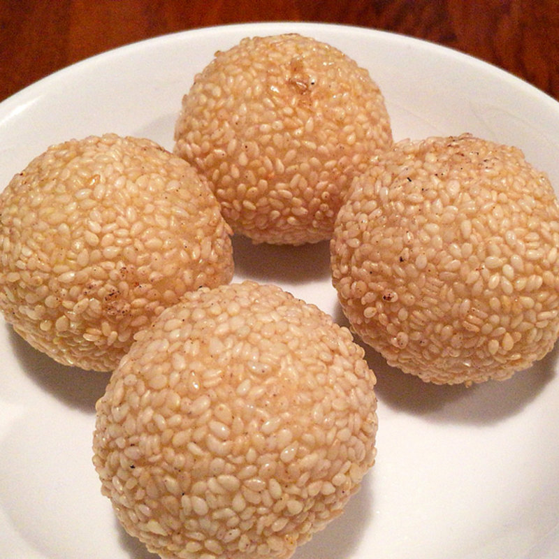 胡麻団子(アンコール・ワット )