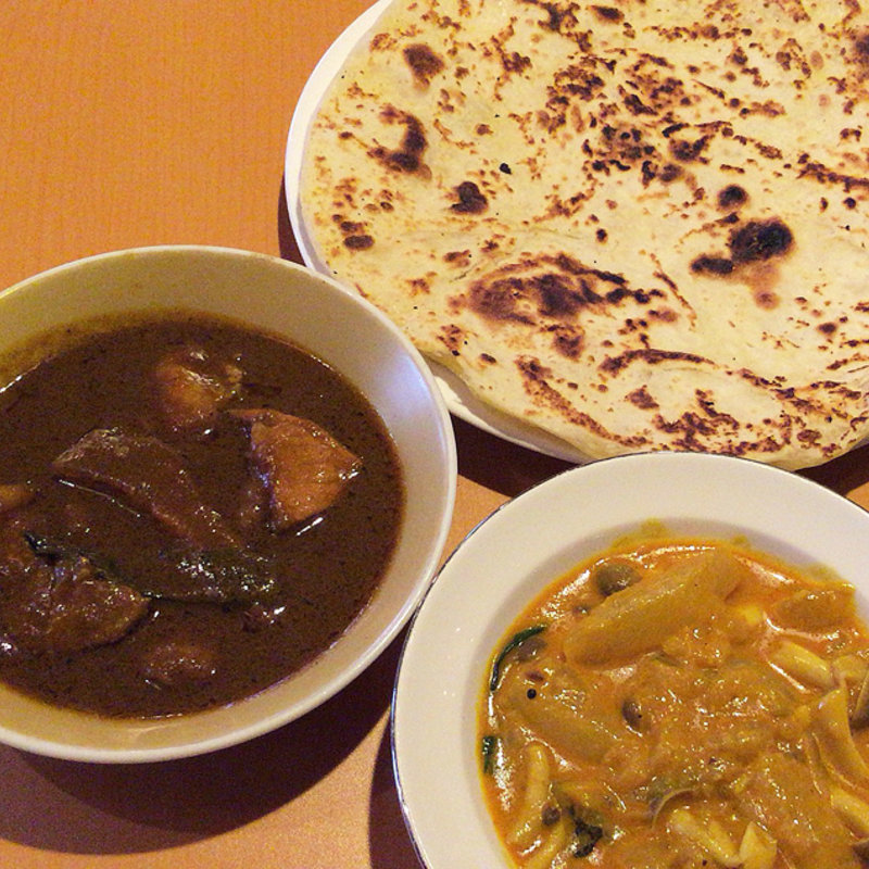 ポークカレーのロティセット(セイロン イン)