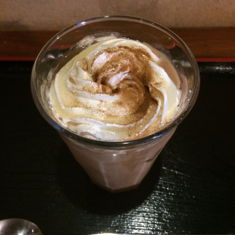 蜂蜜シナモンのロイヤルミルクティー(五穀七福 西宮北口店)