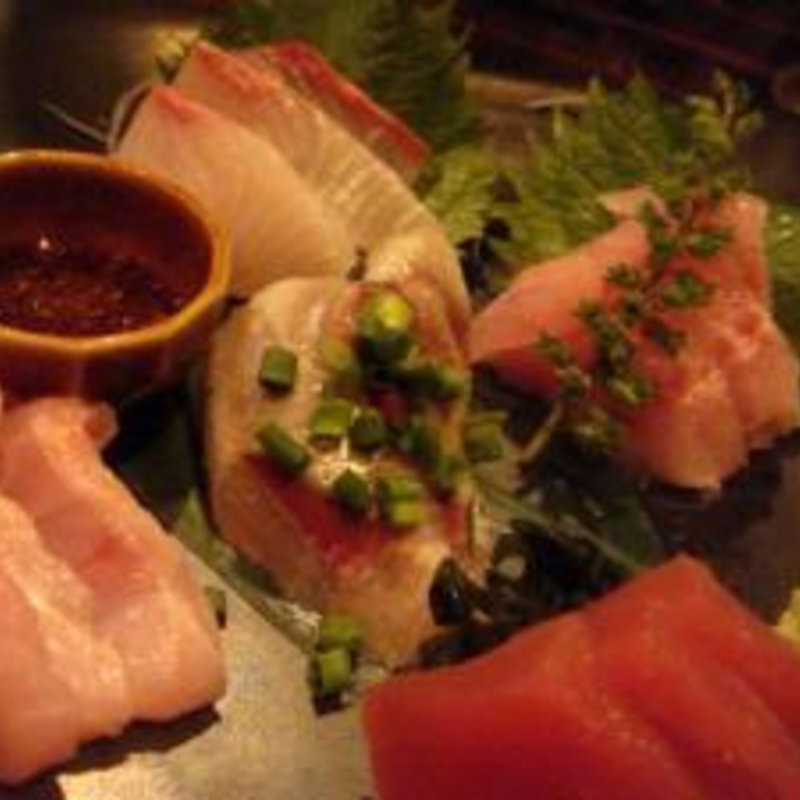 お造り盛り合わせ(和ダイニング 一如 横浜)