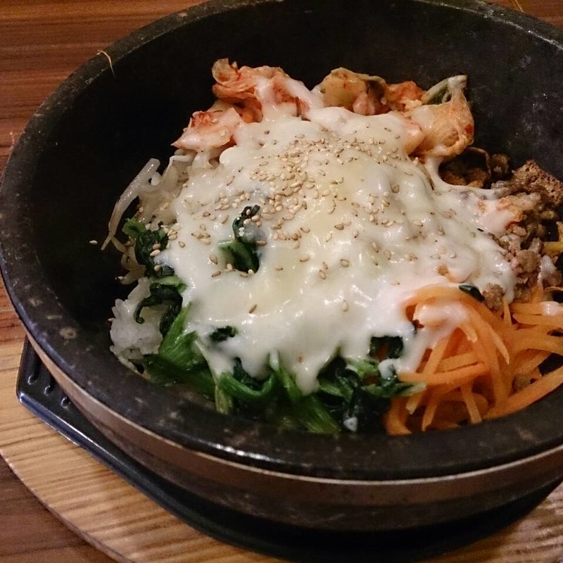 石焼チーズビビンバ(韓国家庭料理　チェゴヤ ノースポート・モール店 （カンコクカテイリョウリチェゴヤ）)