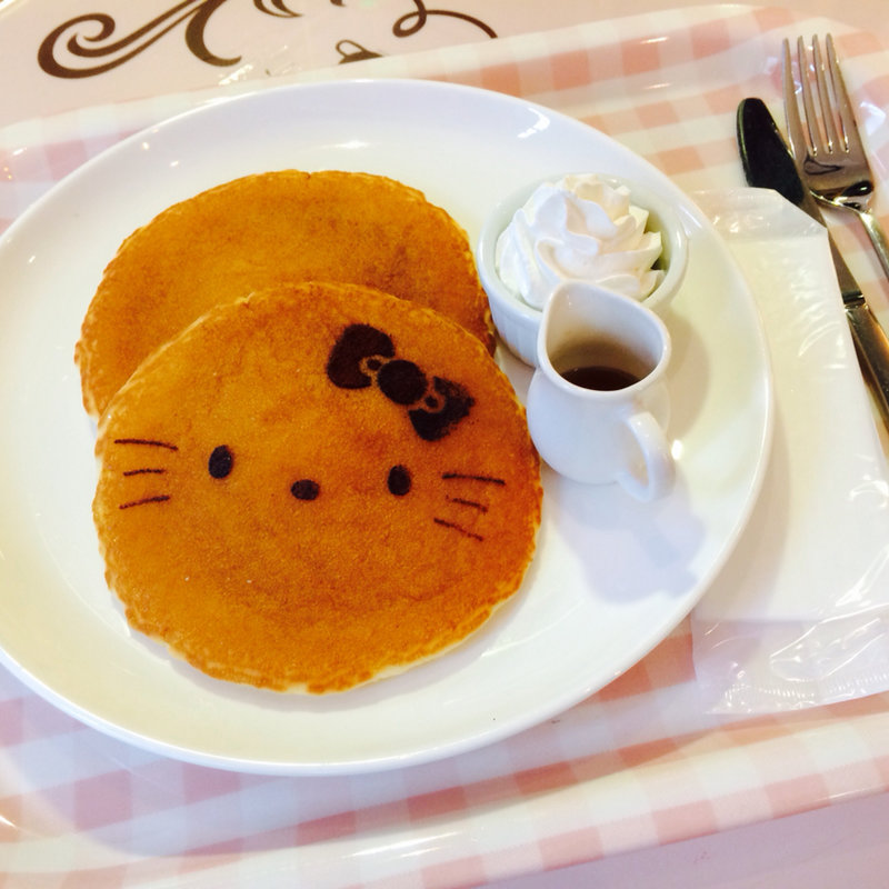プレーンパンケーキ(カフェドミキ ウィズ ハローキティ （Cafe de Miki with Hello Kitty）)