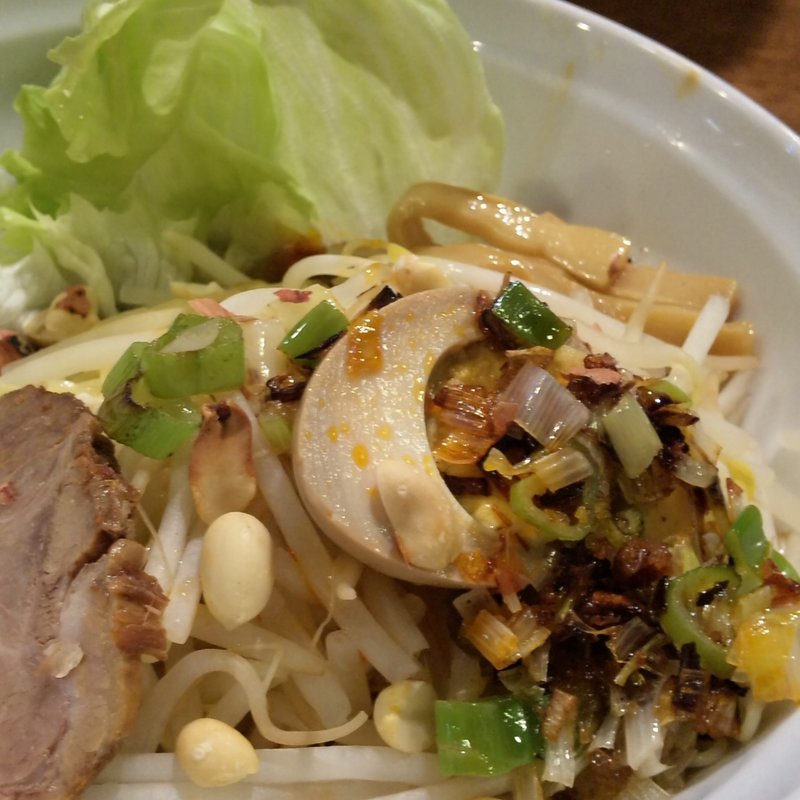 ローメン(芳園 （ファンエン）)