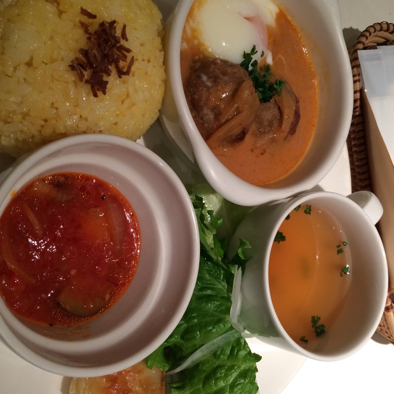 プレートランチ(ラメゾンアンソレイユターブル)