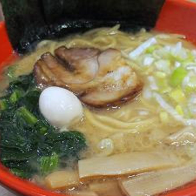 醤油豚骨ラーメン(山虎 （ヤマトラ）)