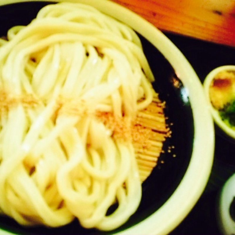 ざる(うどん専門店八間蔵)