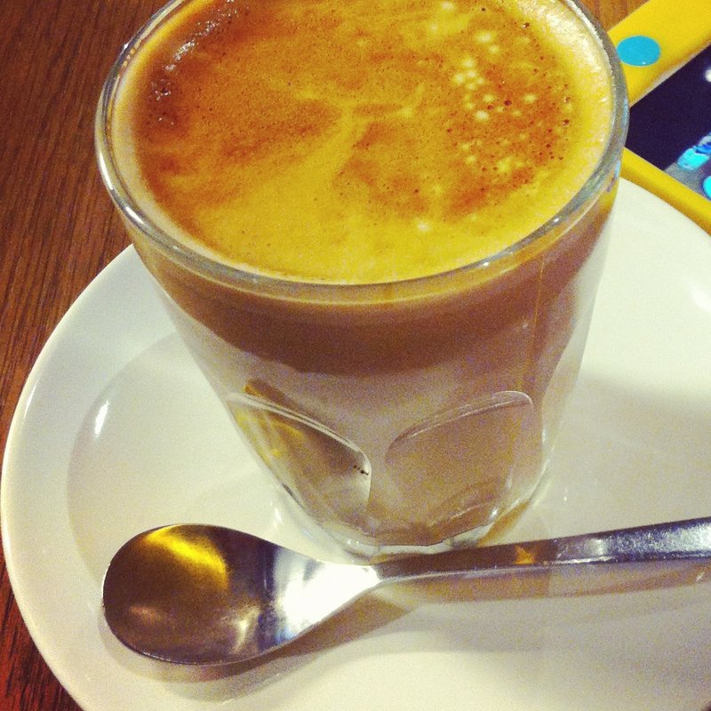 Cafe Latte(グロリアス チェーン カフェ （glorious chain cafe）)