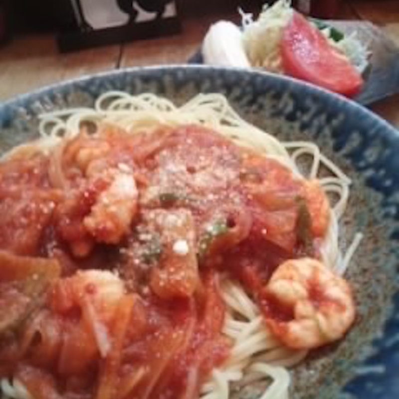 トマトとエビ(タブキ)