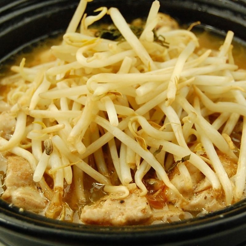 若鶏と梅しその和風タジン鍋(トコトコ )