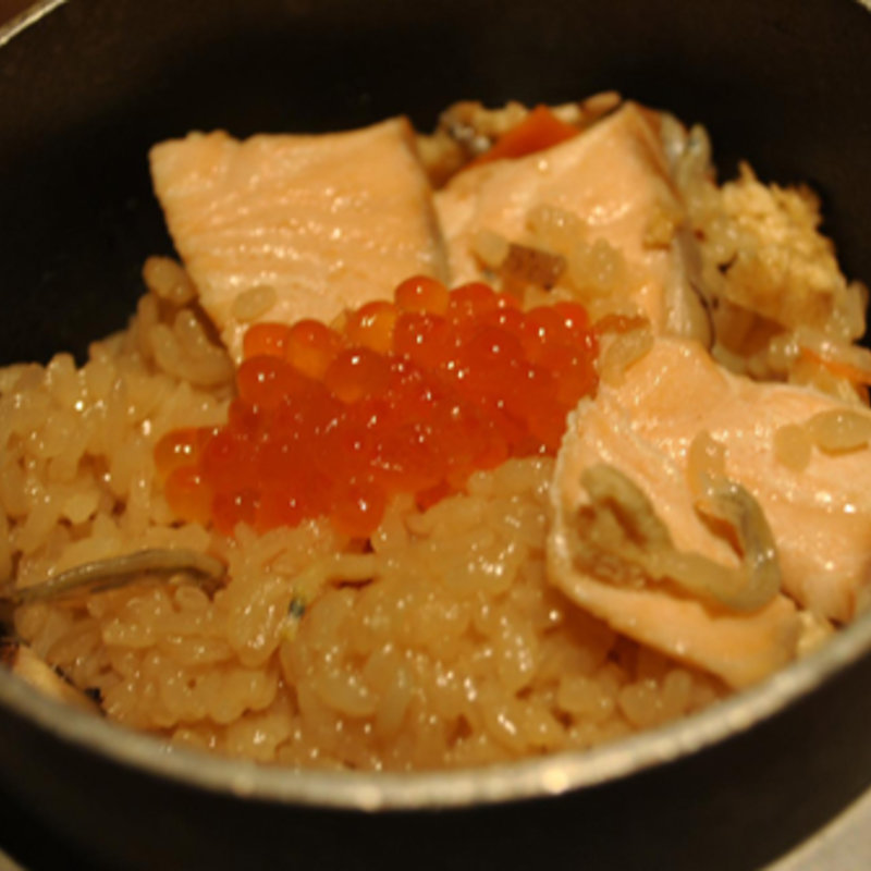 鮭の釜飯(ゆずの花)