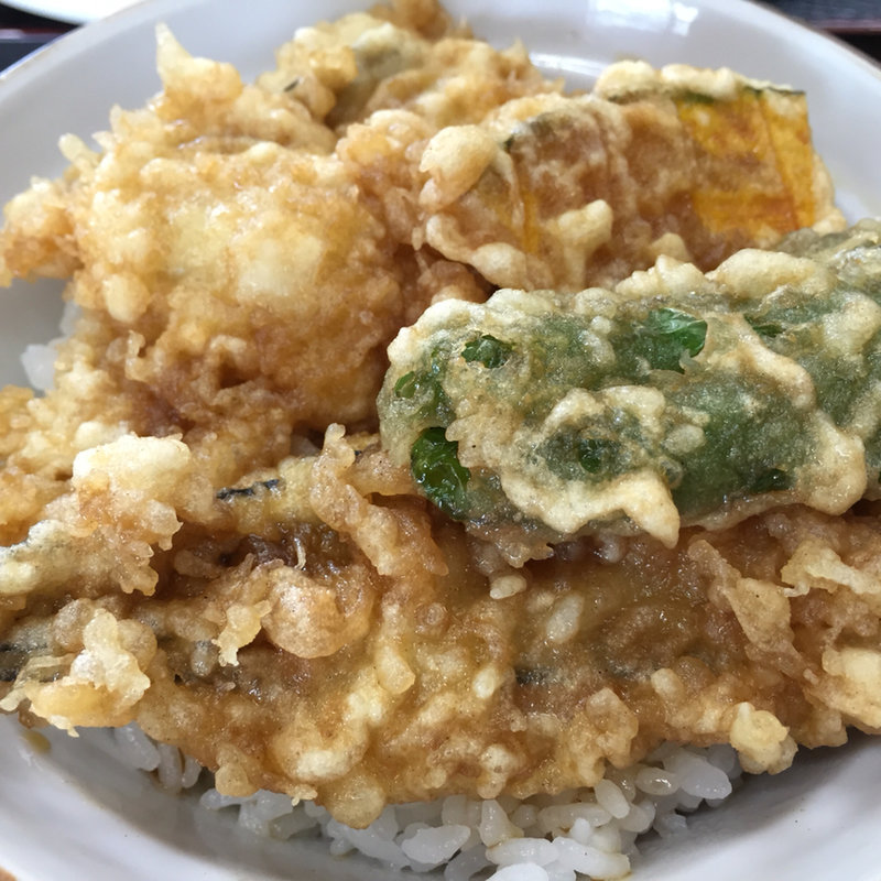 穴子天丼(クラフトビールと日本酒 伊豆屋酒店)