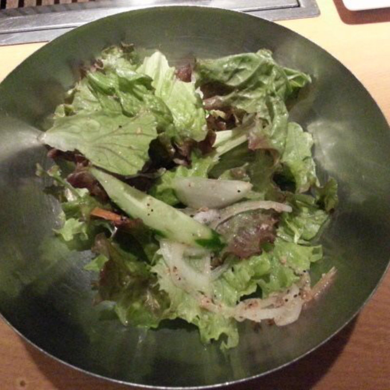 ゴマ塩サラダ(焼肉岡本)
