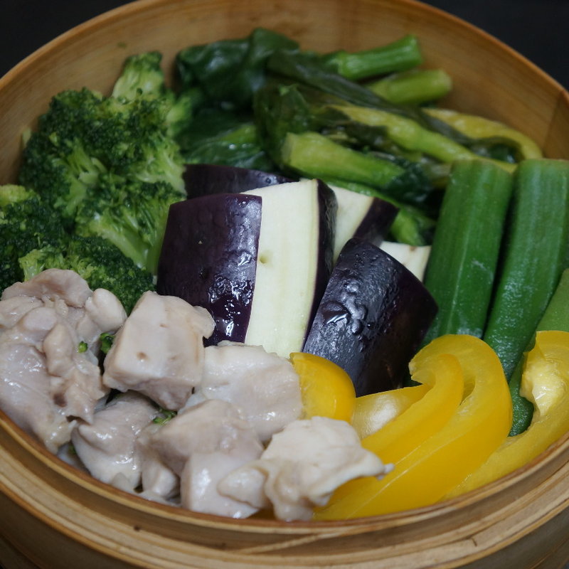 季節野菜の蒸篭蒸し(串じまん （くしじまん）)