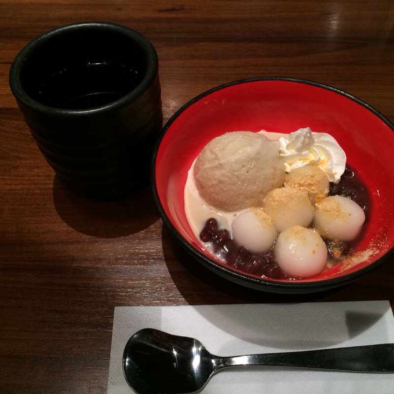 白玉ぜんざい 〜黒糖アイス添え〜(大戸屋)