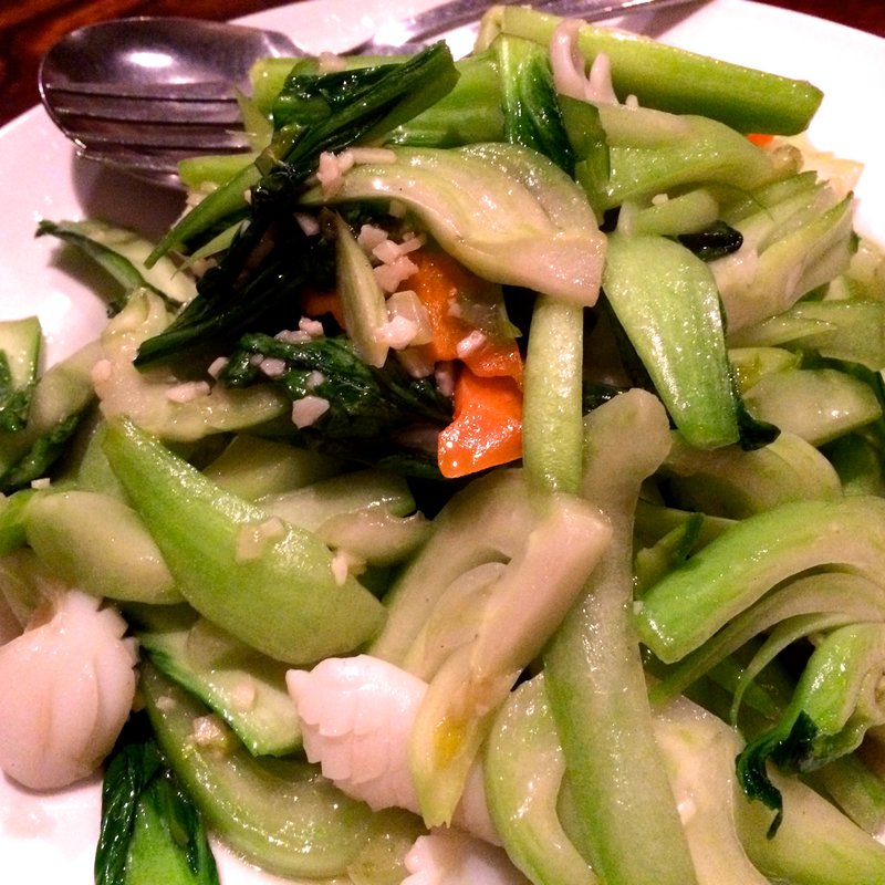 イカとチンゲンサイの炒め(媽媽厨房)