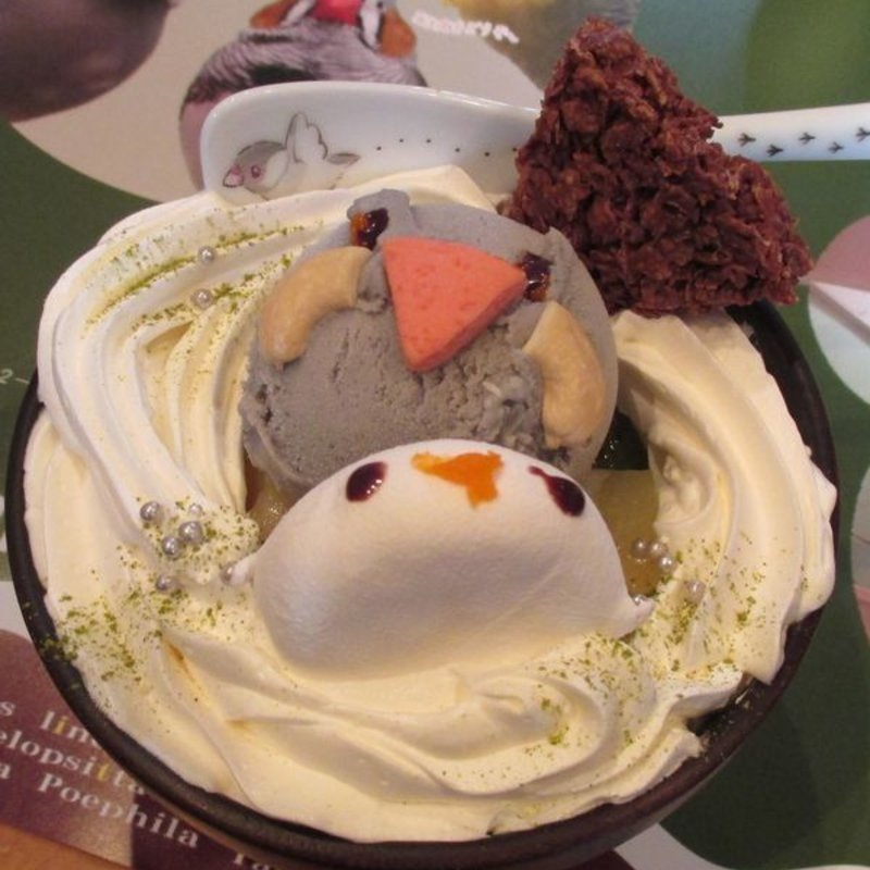 小鳥のかたちパフェ　文鳥(ぽこの森)