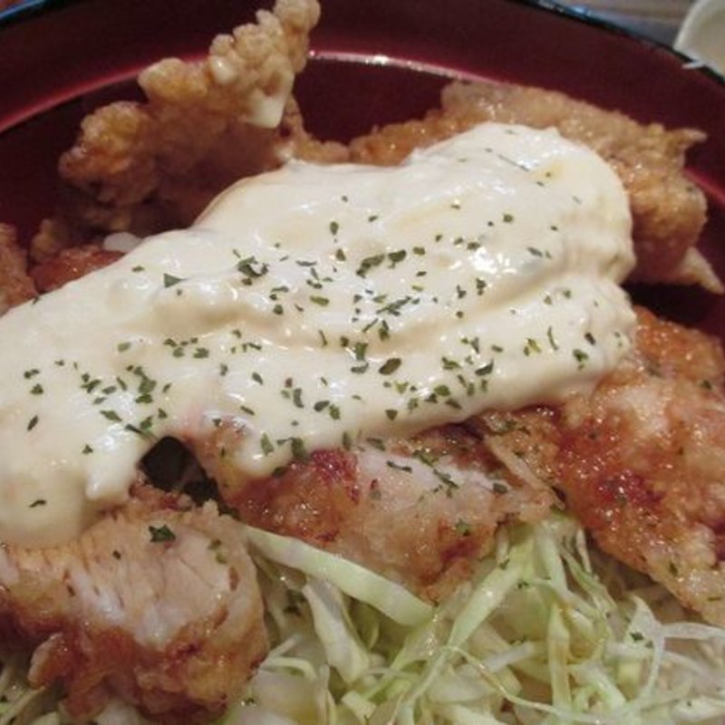 鶏南蛮丼定食(ヤマハチ商店 茶屋町店 （やまはちしょうてん）)