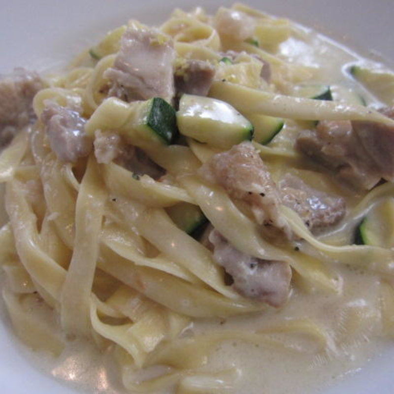 タリアテッレ(ピスタッキオ)