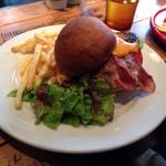 BLT Cheese Burger(グロリアス チェーン カフェ （glorious chain cafe）)