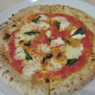 マルゲリータ(Pizzeria Compare Comare （ピッツェリア コンパーレ コマーレ）)