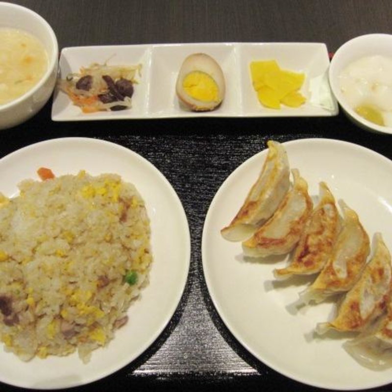焼き餃子と五目炒飯セット(多謝)