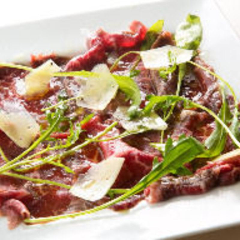 牛ヒレ肉のカルパッチョ(ラ・アーニー・マリス)