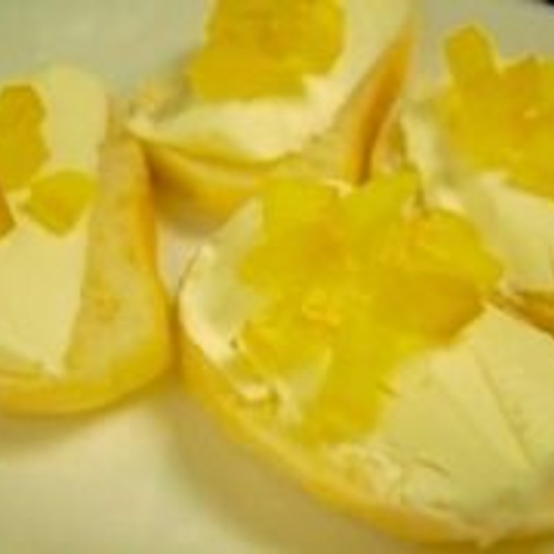 マスカルポーネとオレンジピールのクロスティーニ(生ハム食べ放題のお店イタリアンバルCafeMiele)