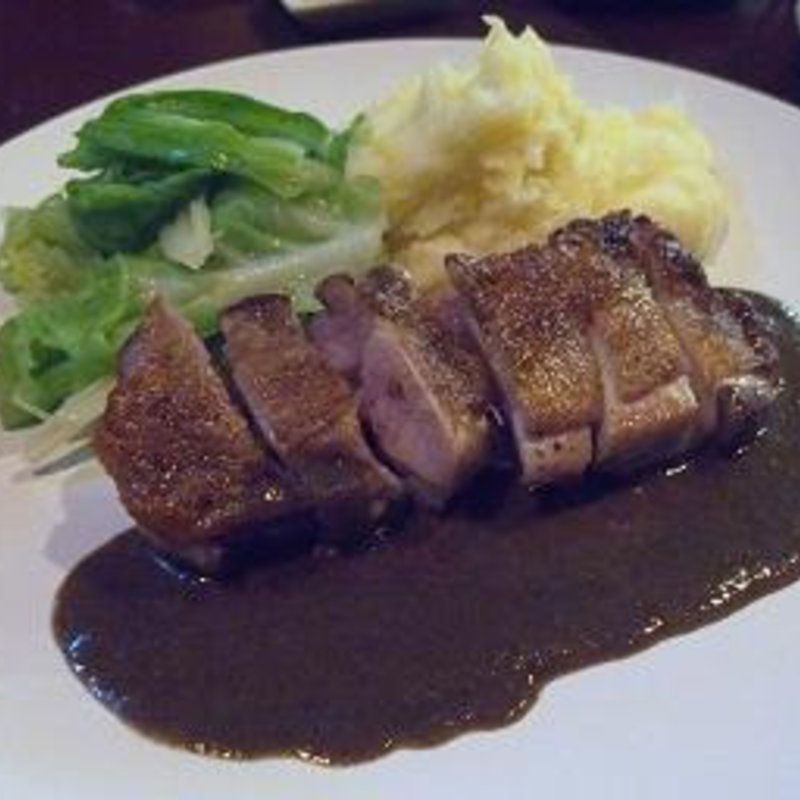 大山鶏のスパイシーハーブソテー(ビストロ ヴァン ヴァン （Bistro Vin Vin）)