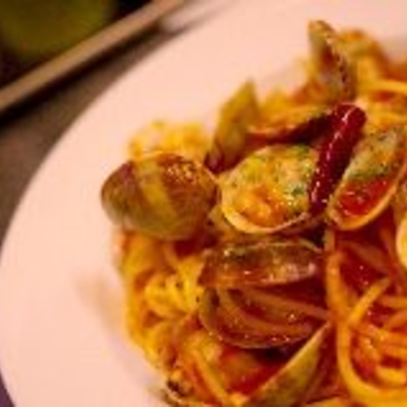 ボンゴレリングリネ(生ハム食べ放題のお店イタリアンバルCafeMiele)