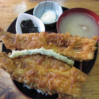 穴子丼(アクアわくわく市場　かもめ食堂 )