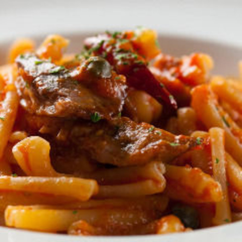 マグロほほ肉のトマトソース(生ハム食べ放題のお店イタリアンバルCafeMiele)