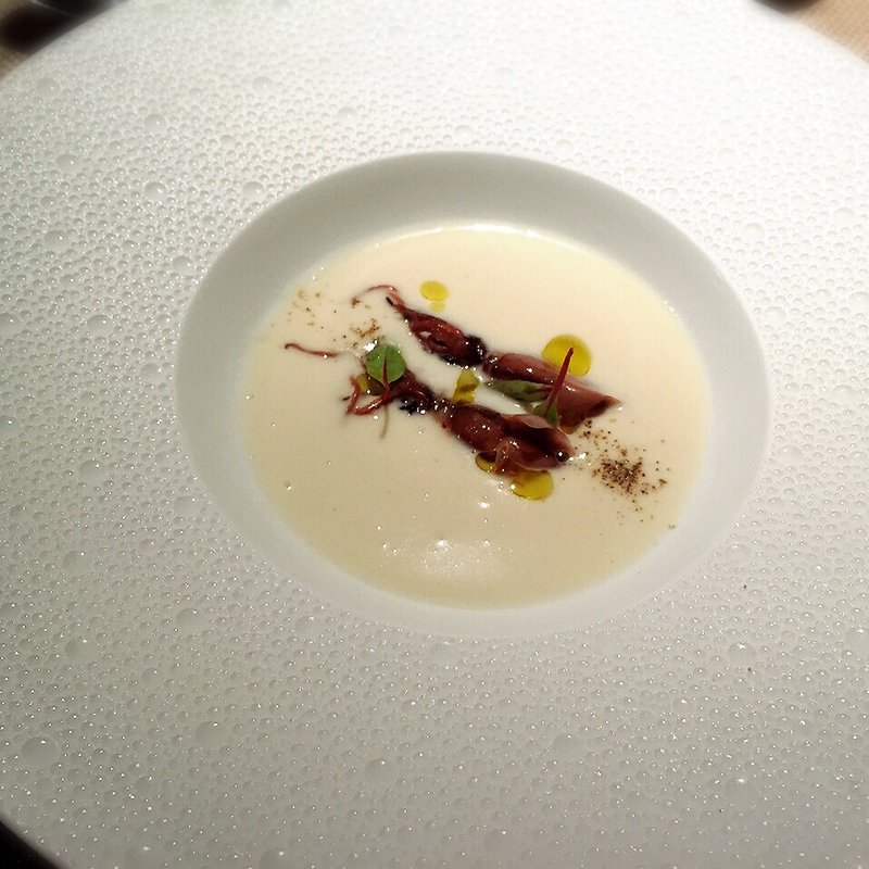 ホタルイカのポタージュ(french restaurant eclat)