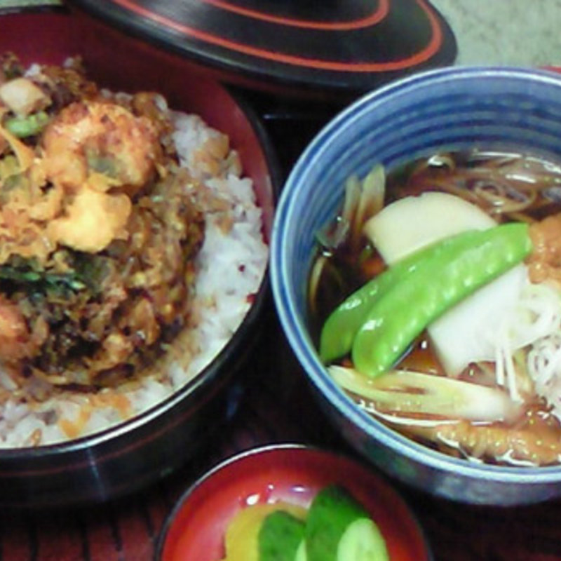 かき揚げ丼セット(そば居酒屋 寿美吉)